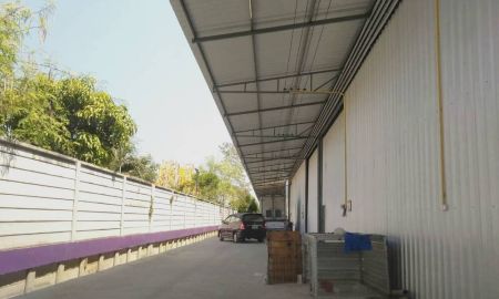 ให้เช่าโรงงาน / โกดัง - โกดังเช่า โรงงานเช่า สร้างใหม่ ขนาดเล็ก ราคาถูก พร้อม รปภ. 24 ชั่วโมง ลำลูกกา ปทุมธานี