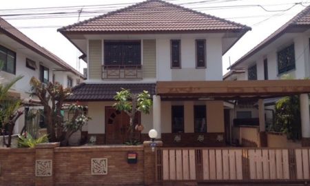 ขายบ้าน - ขายด่วน บ้านเดี่ยว 2ชั้น หมู่บ้านเดอะคันทรี่เมืองใหม่ ตำบลเสม็ด อำเภอเมืองชลบุรี จังหวัดชลบุรี